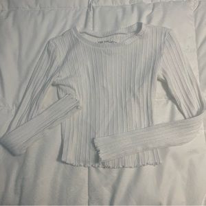 American Eagle White Long Sleeve Shirt